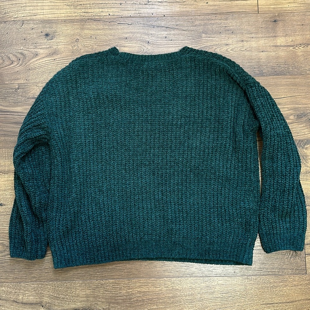 Express Soft V-Neck Sweater - Picture 3 of 3